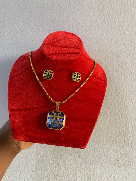 Parure collier et boucles bleu