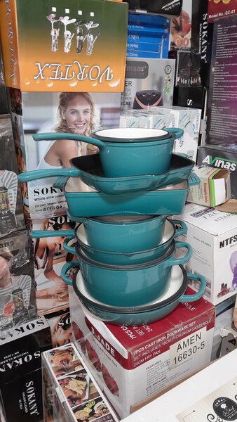 Dutch Oven or Cast Iron Casserole Set