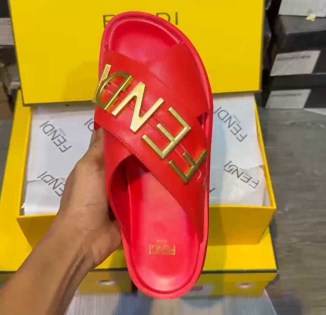 Fendi slippers