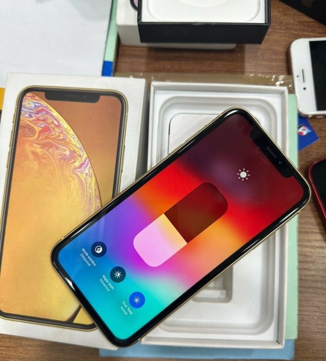iPhone XR 64GB Jaune