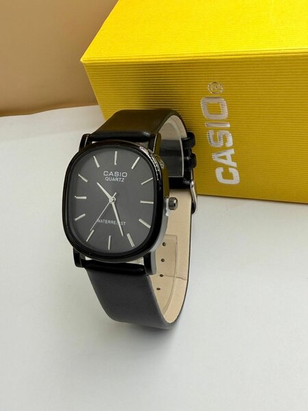 Montre Casio Quartz Noir