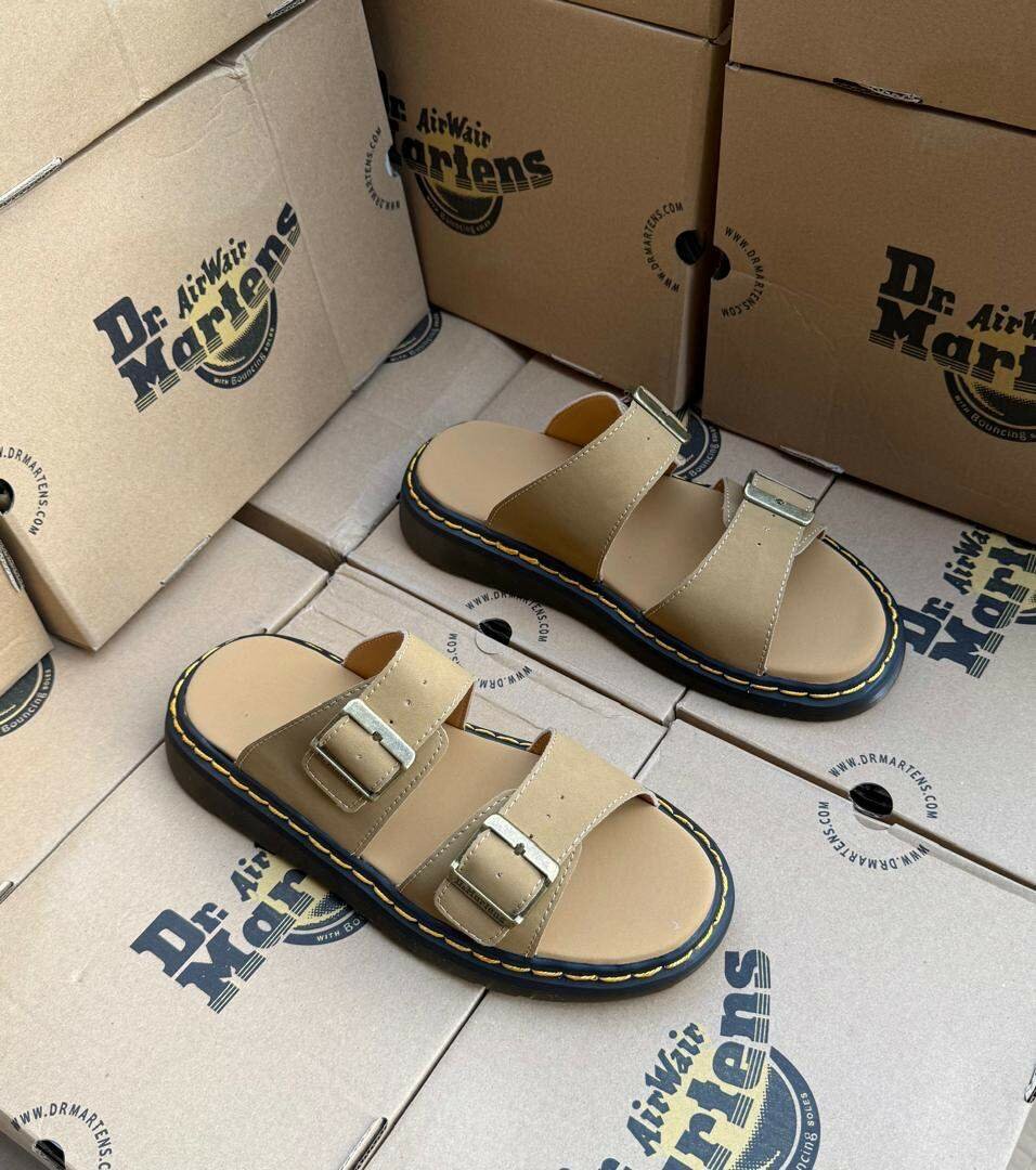 Sandales en cuir confortables