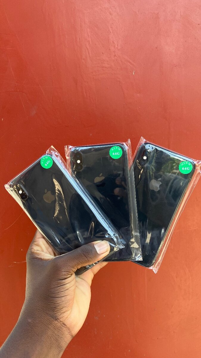 iPhone X  64gb  Fully functional