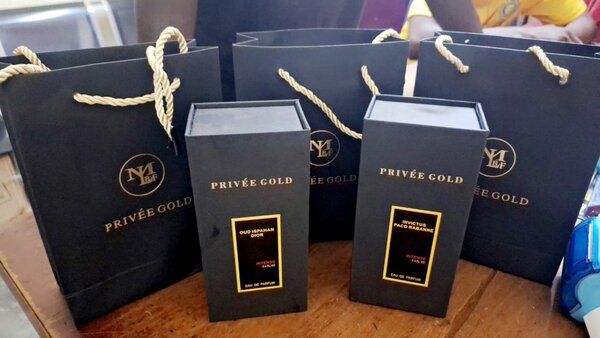 Parfum Intense Privee Gold