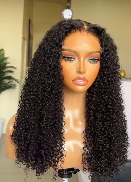 Kinky curly