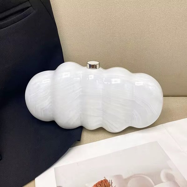 Pochette design nuage innovante