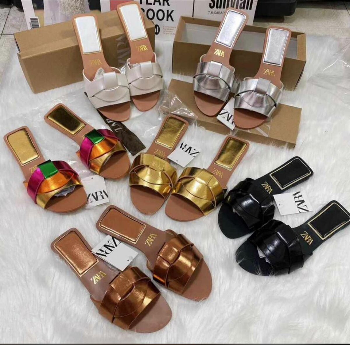 Mules tendance en cuir coloré