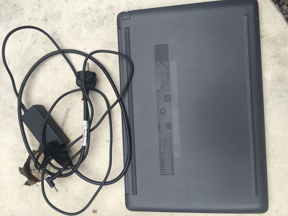 HP 250 G8 Notebook PC