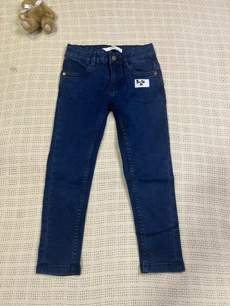 Pantalons pour petits garçons .