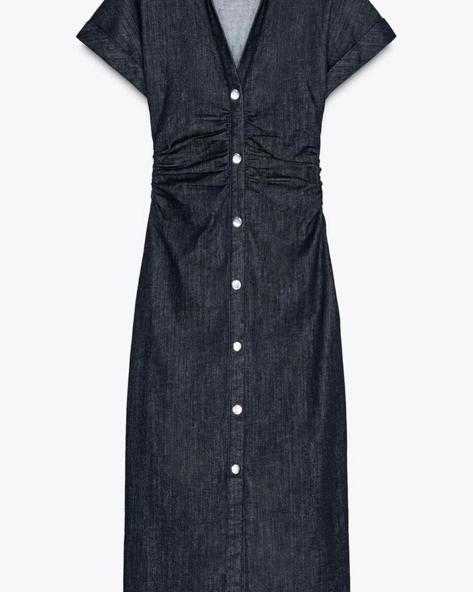 Robe en jean boutonnée élégante