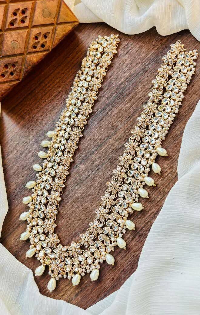 Ladies wedding necklace