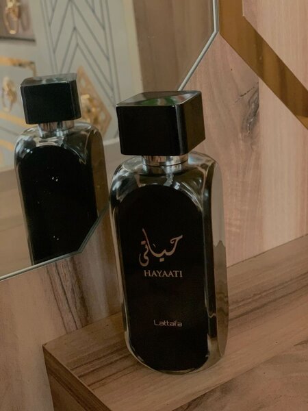 Parfum Hayaati Lattafa