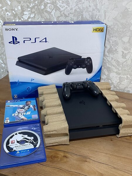 PlayStation 4 Slim 500 GB