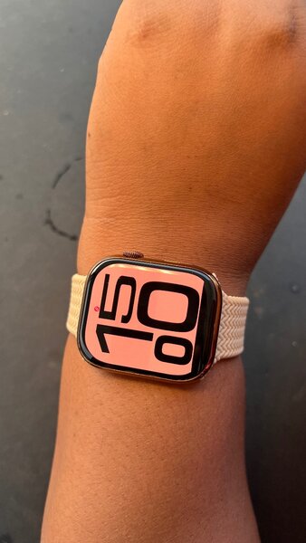 Montre intelligente élégante