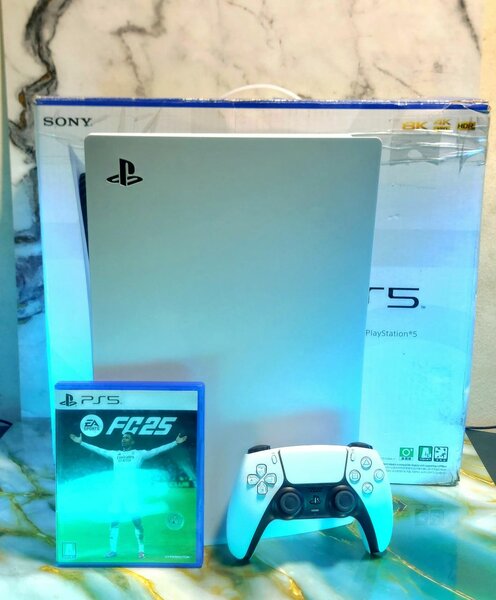 Console PS5 Fat standard