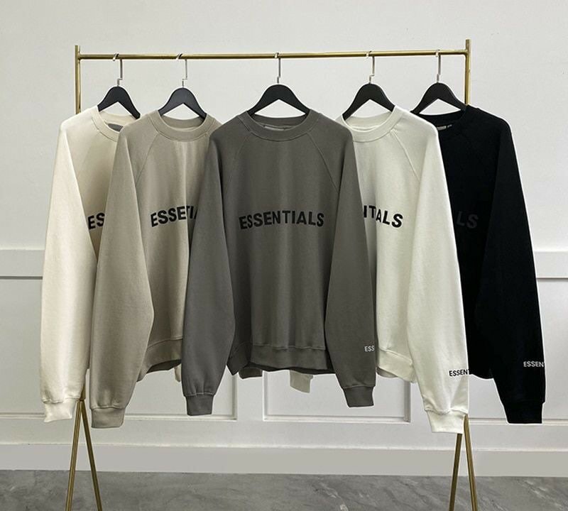 Pull sans capuche disponible