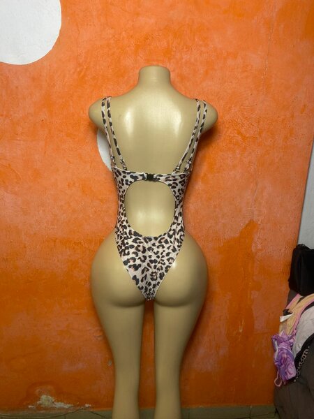 Maillots de bain et bikini