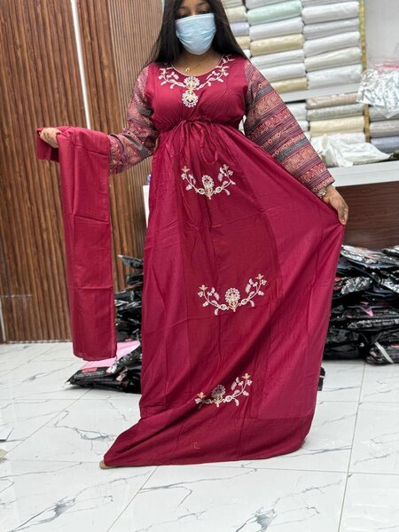 Robé avec grand foulard 100%co