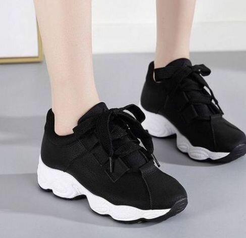 Chaussures de sport légères