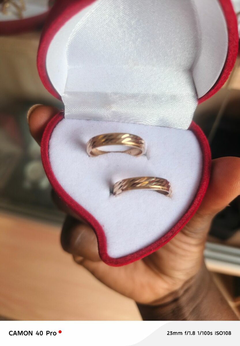 Alliances de mariage en or