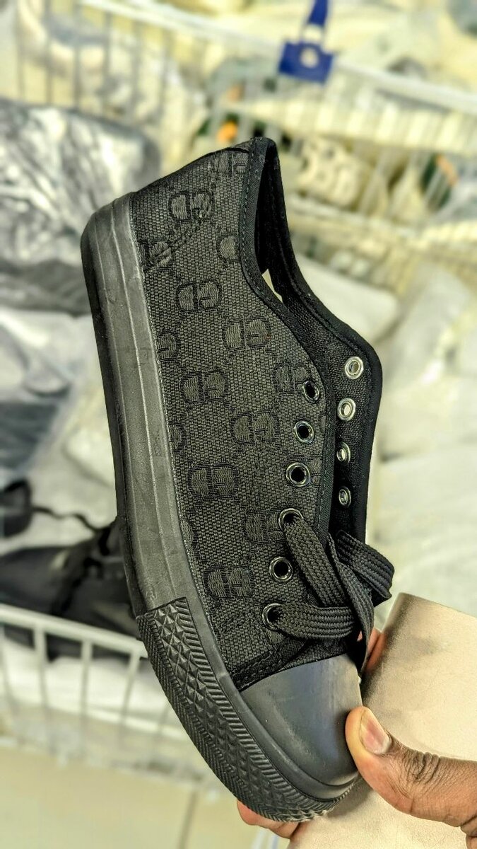 Gucci converse