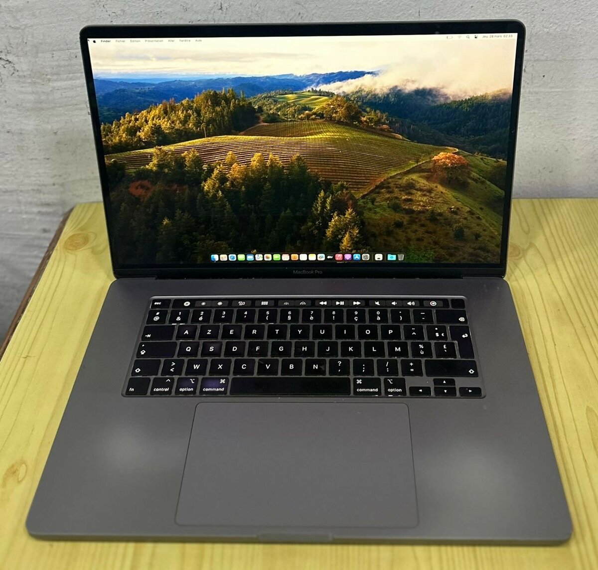 ✓MACBOOK PRO RETINA CORE I9 2019 ✓SSD 1TERA*RAM 16GB  ✓PROCE