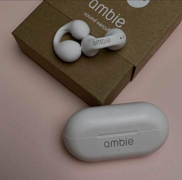 Wireless Earcuffs