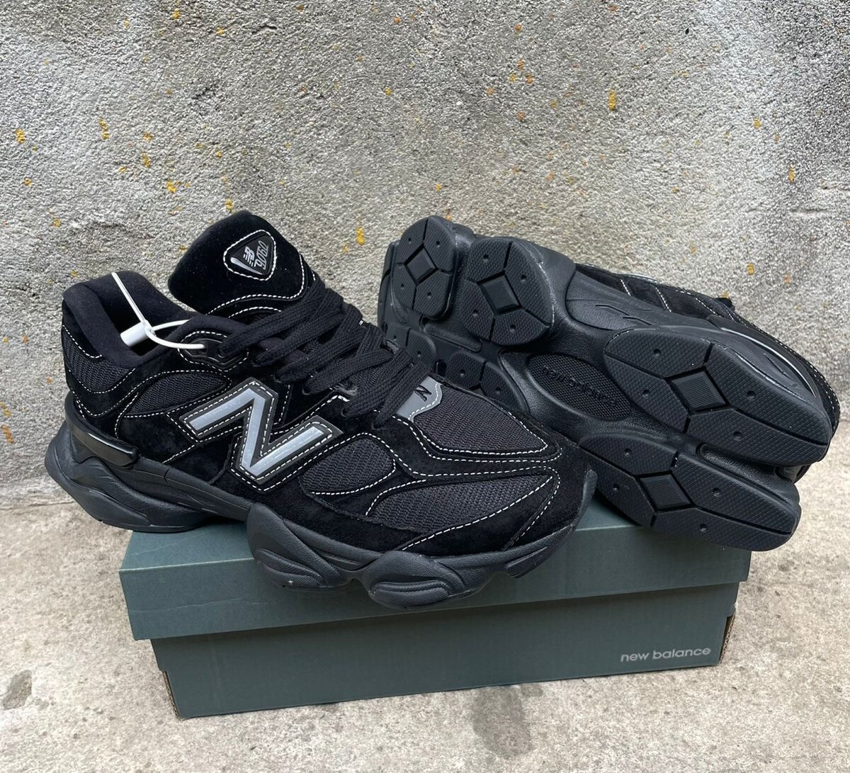 Baskets New Balance noires élégantes