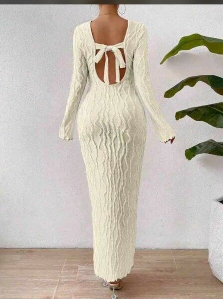 Robe disponible