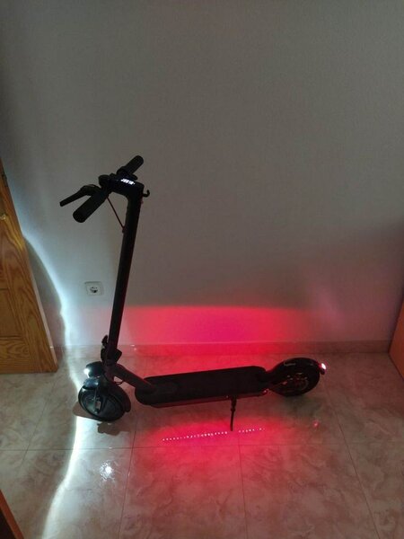 Trottinette électrique LED