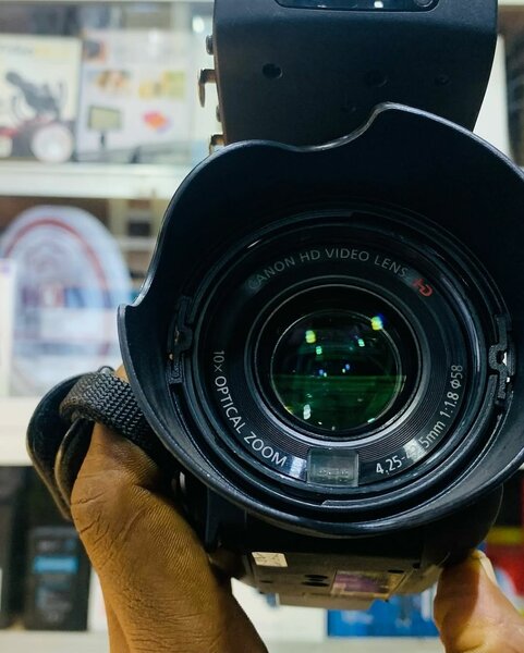 CANON XA10 CAMCORDE VIDEO