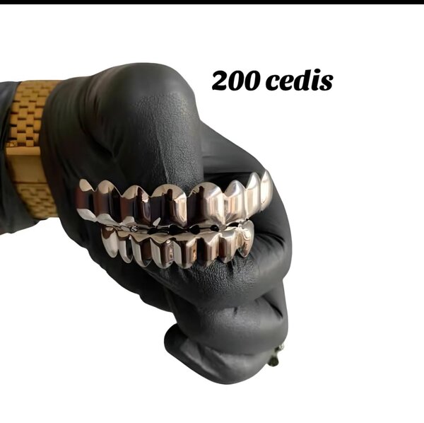 Teeth grills