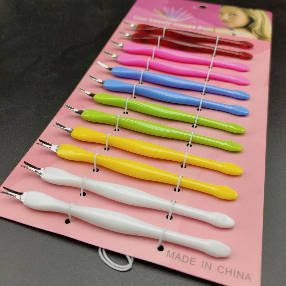 Set de coupe-cuticules colorés