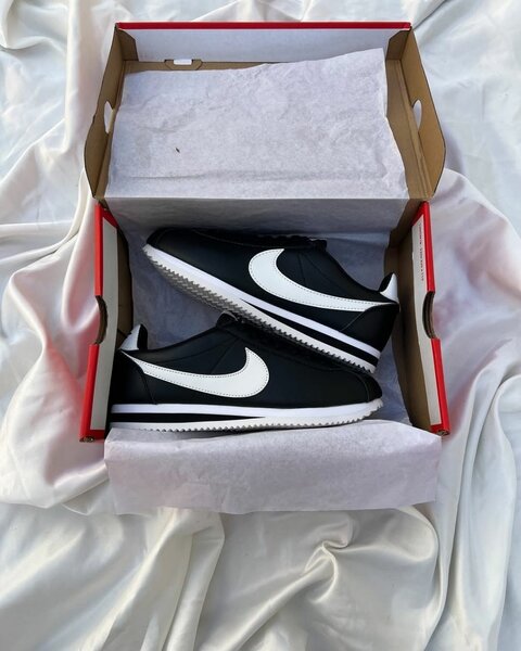 Chaussures Nike Cortez Femme