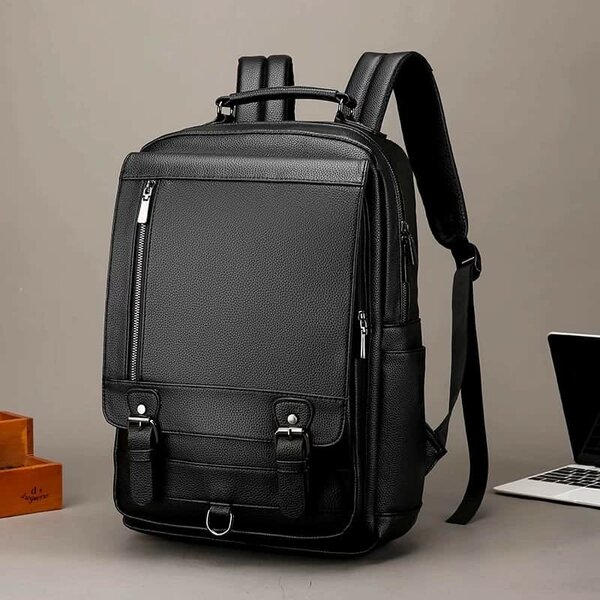 Sac à dos urbain homme élégant