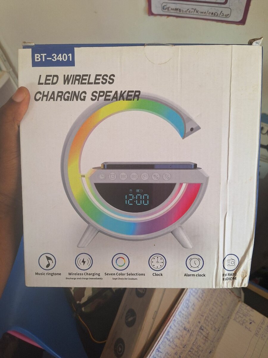 Led wireless charging speaker