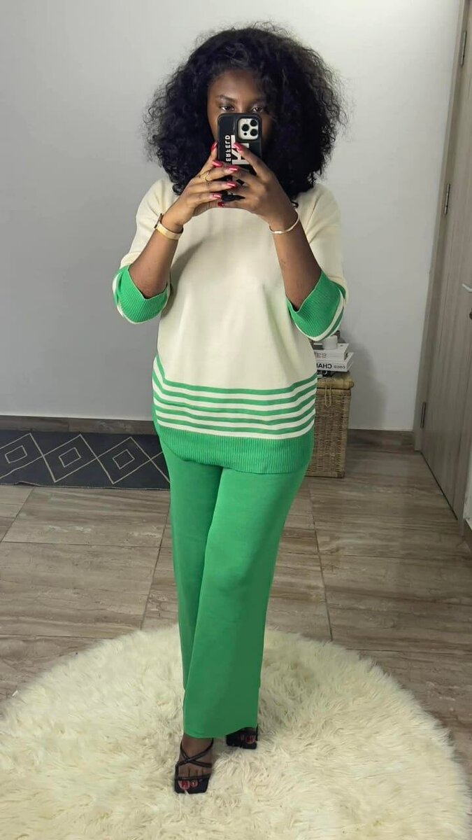 Ensemble tricoté femme élégant