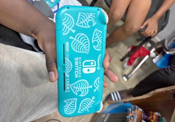 Nintendo Switch Lite turquoise