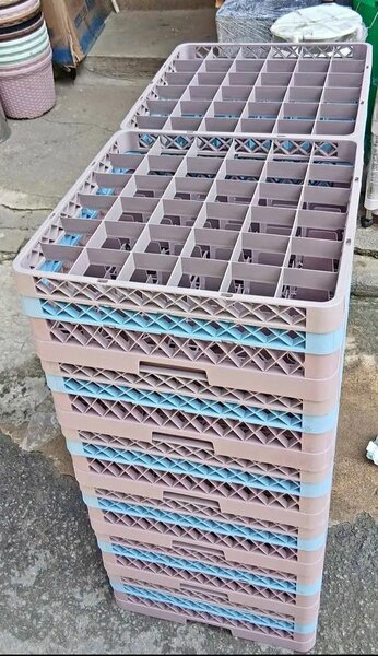 Casiers de rangement empilables