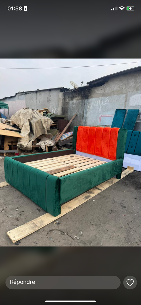 Lit Capitonné 02 placesmoderne