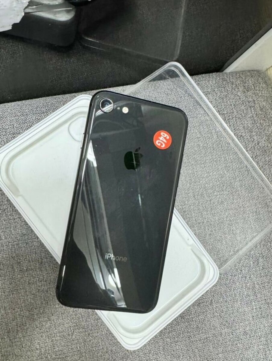 iPhone 8 64GB Noir