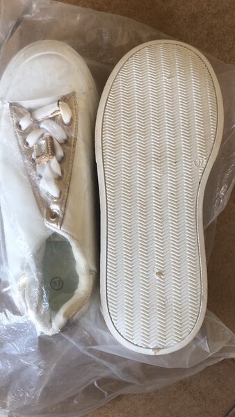 Baskets blanches tendance femme