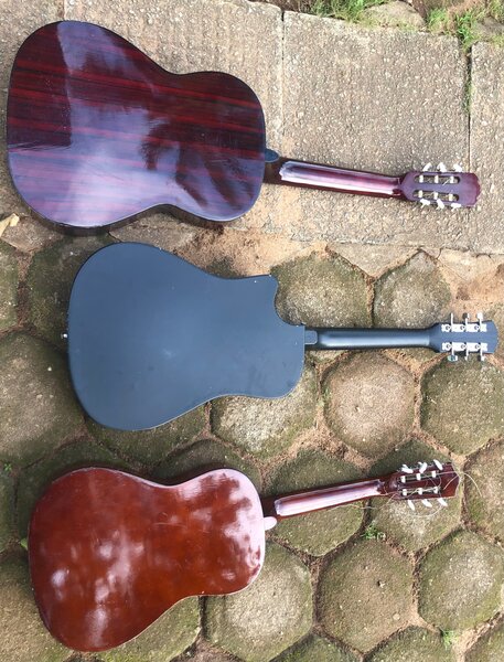 Guitares Acoustiques Élégantes