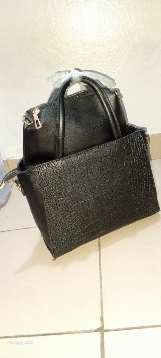 Sac à main noir élégant