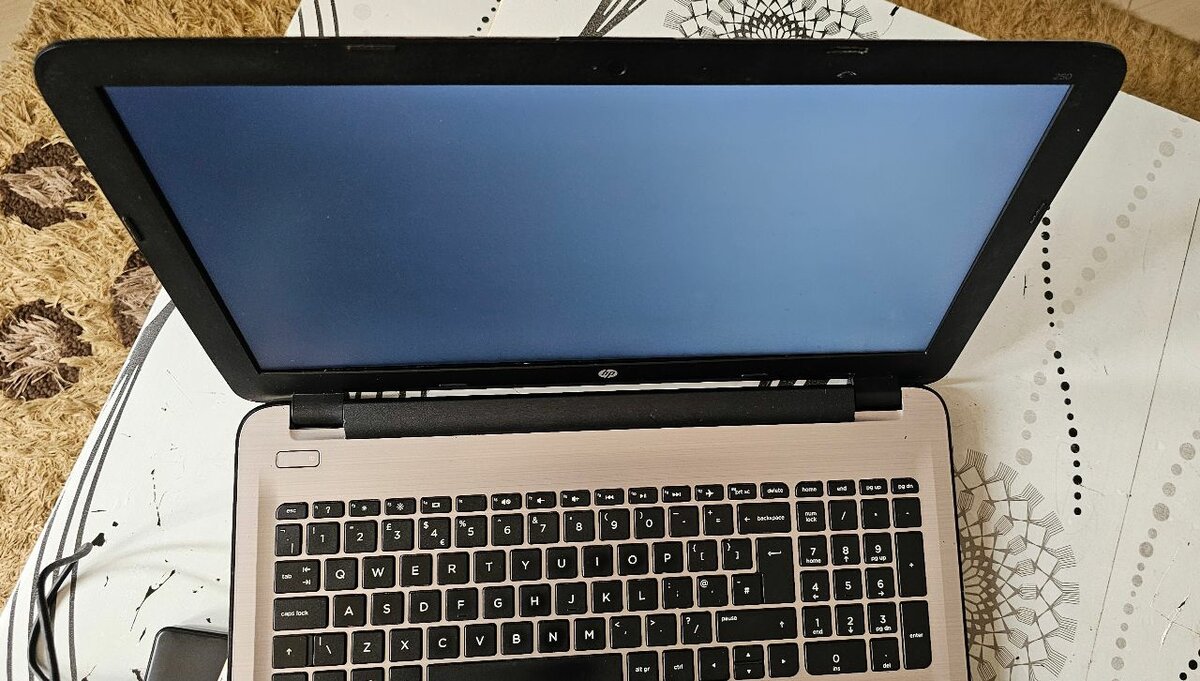 HP 250 NETBOOK