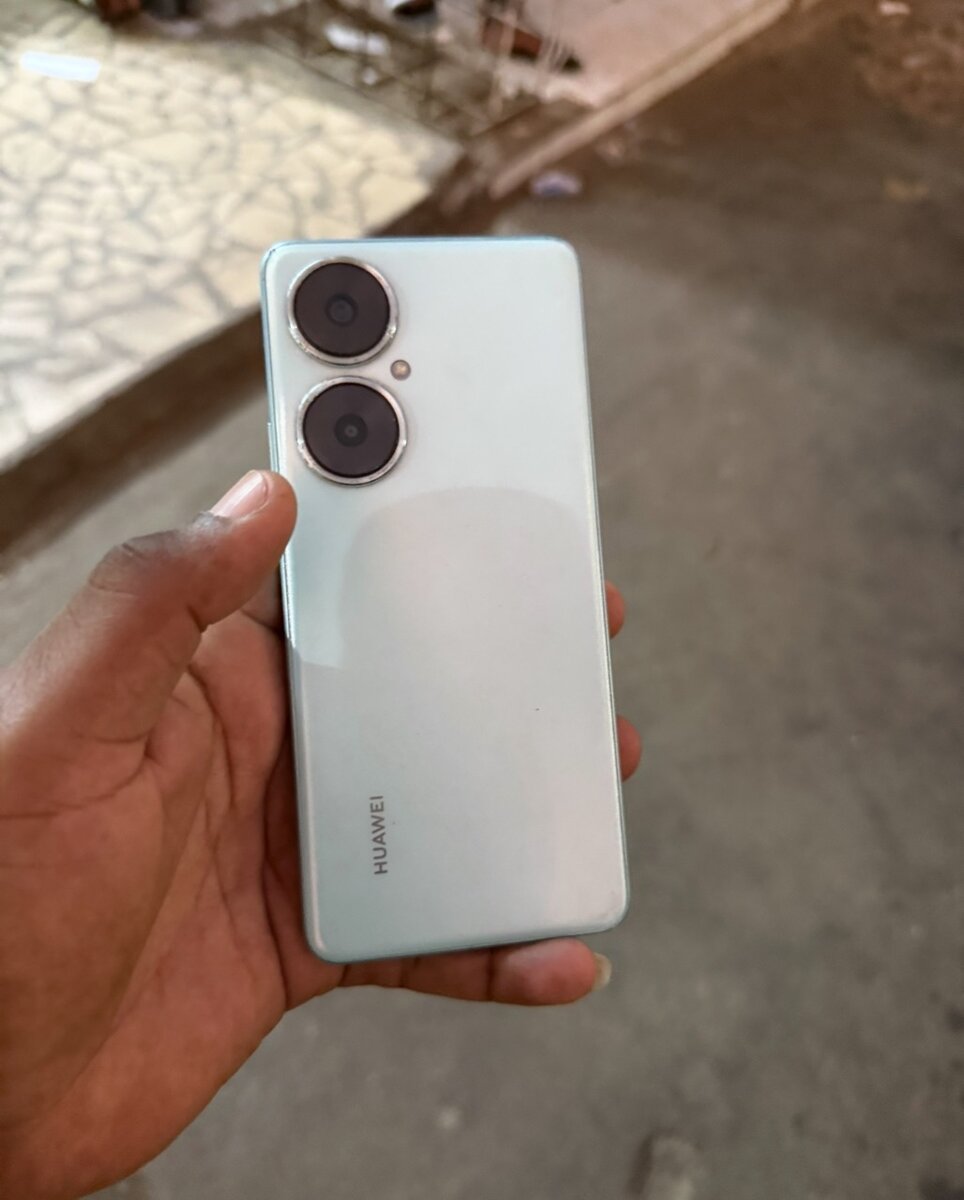 Huawei Nova 11i 128/8 propre