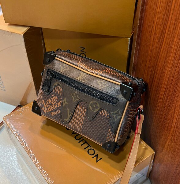 Sac bandoulière Louis Vuitton