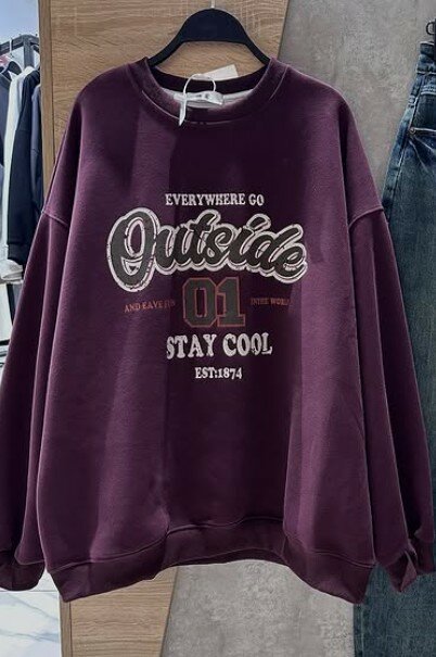 Стильный оверсайз свитшот с винтажным принтом