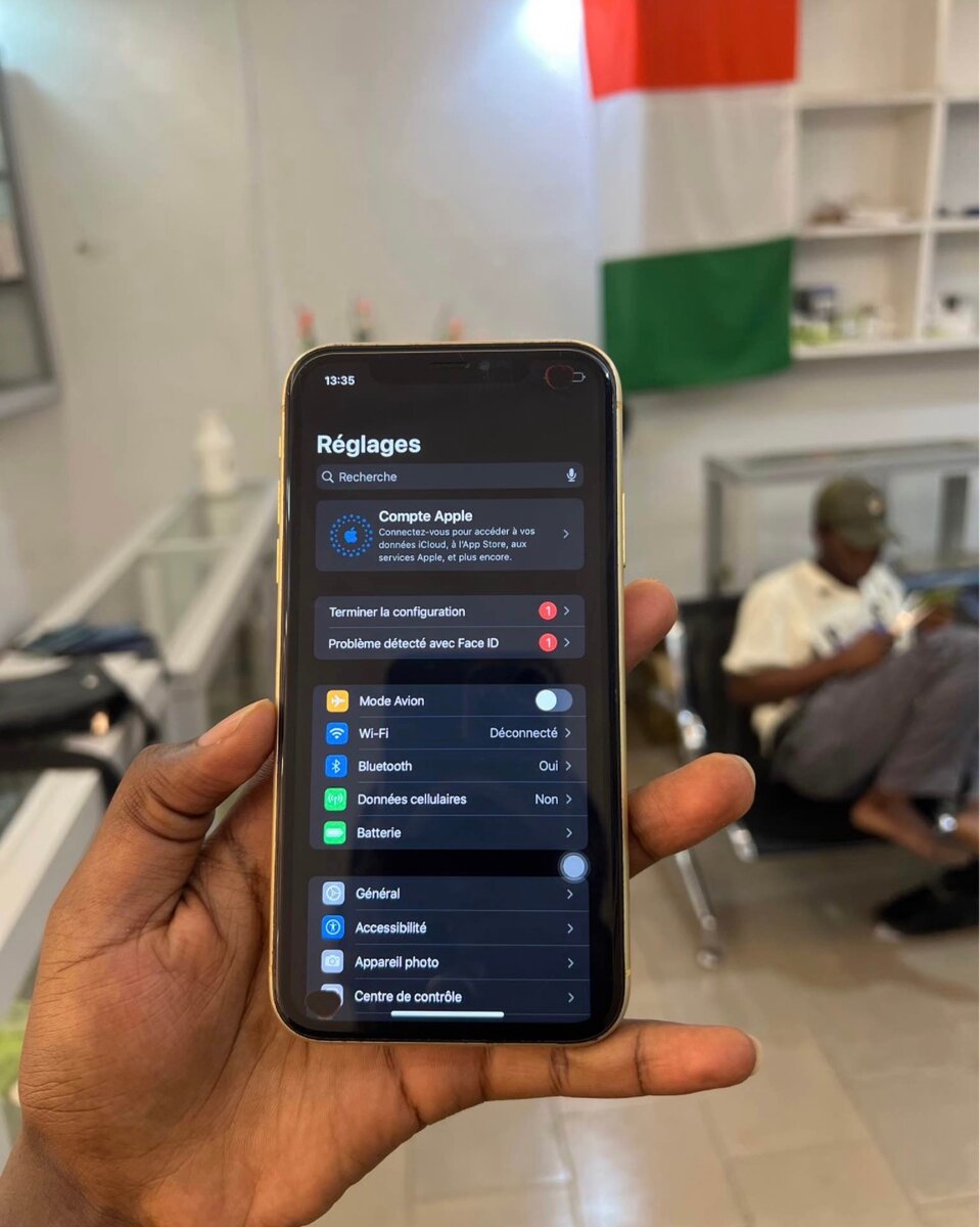 iPhone Xr Jaune 64 Go