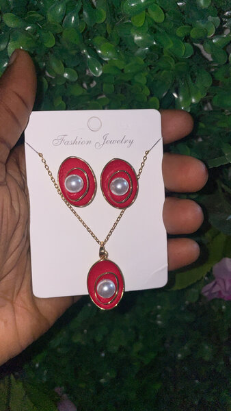 Set Collier et Boucles d'Oreilles